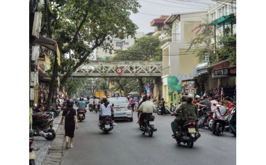 Duy nhất 1 căn Hàng Giấy,Hoàn Kiếm-hiếm nhà bán-kinh doanh-dòng tiền đỉnh-98m*5T-chỉ 52 tỷ